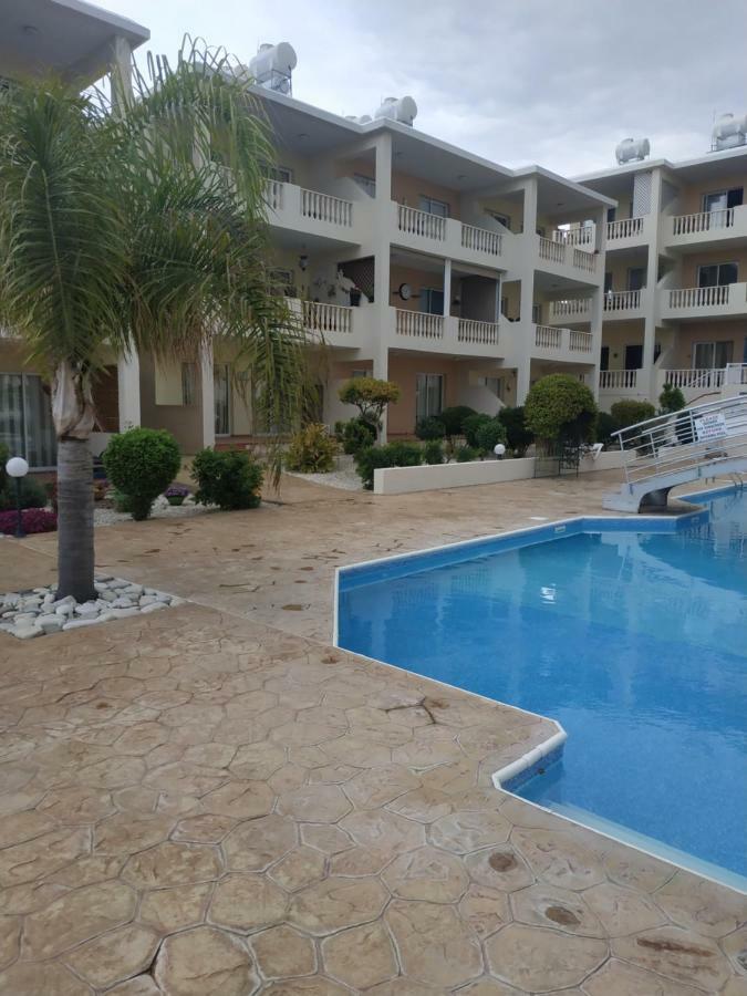 Willa Town Center Holiday Pafos